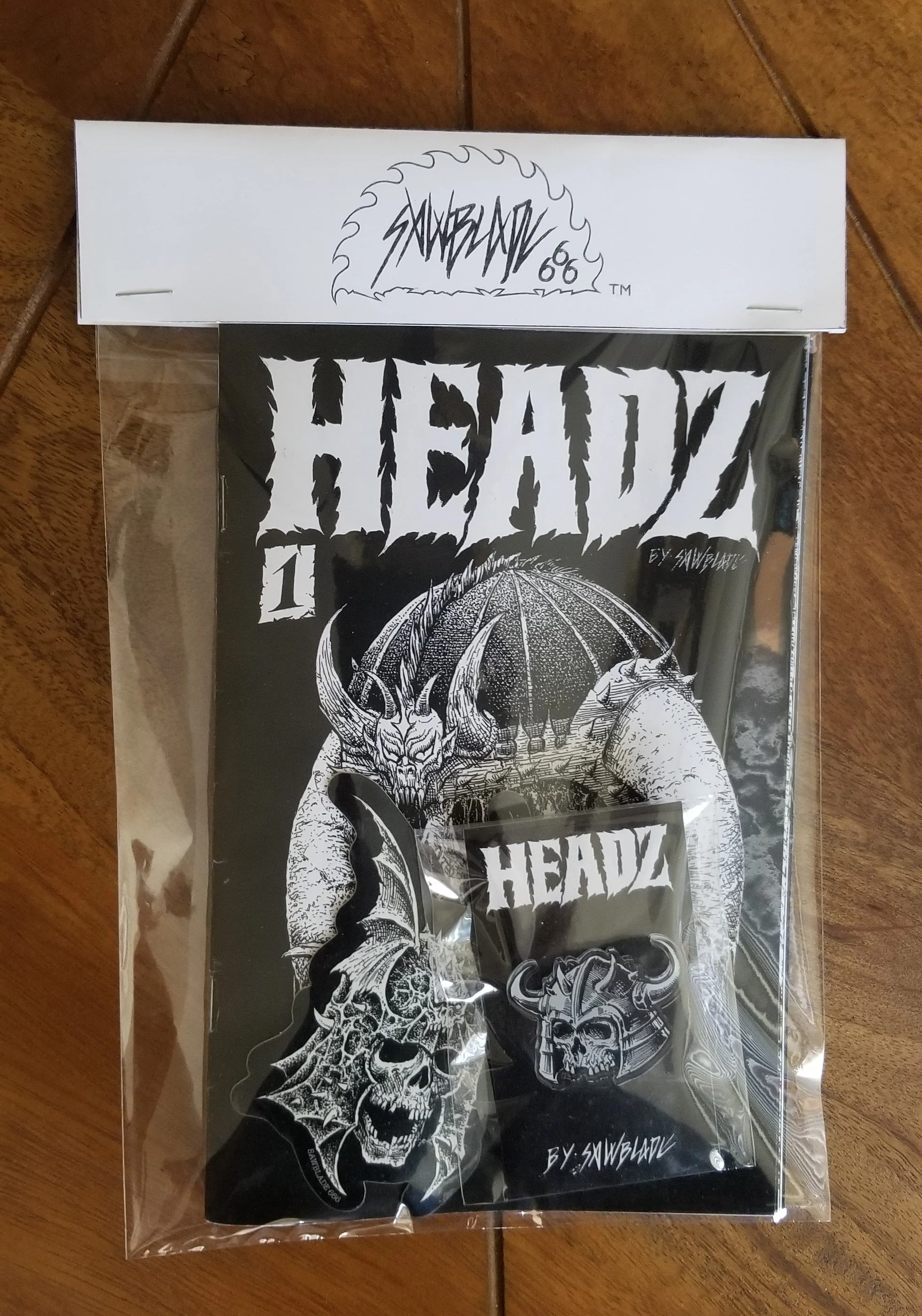 Headz Art Zine Issue #1 Collector's Edition — SAWBLADE666